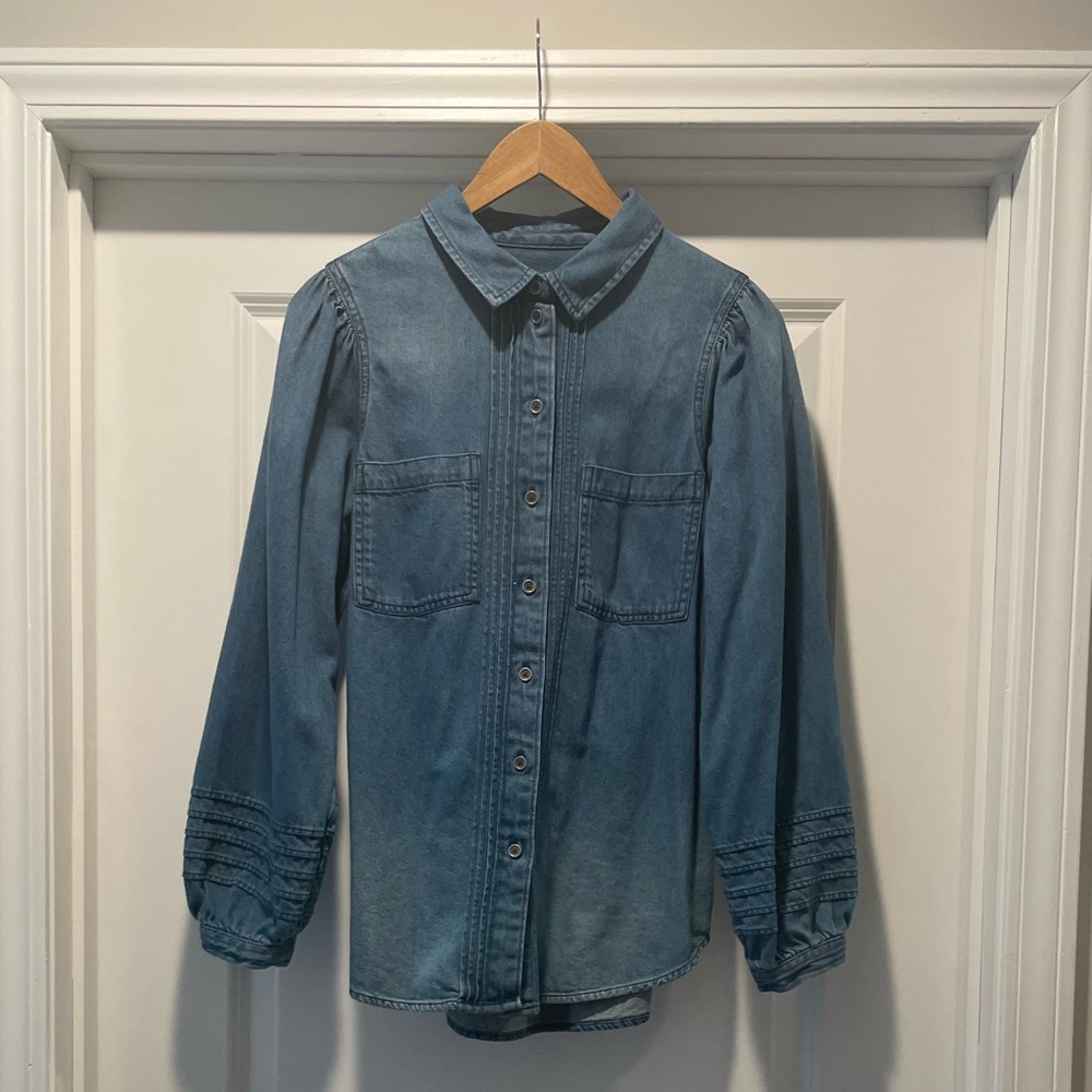 American Eagle Outfitters puff sleeve denim shirt